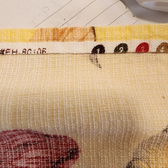 Tropical Floral Tablecloth - Picture 9 of 9